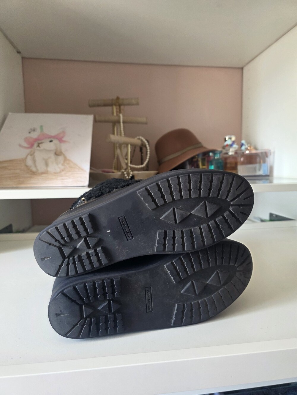 Tory Burch Courtney shearling boots - Picture 7 of 7